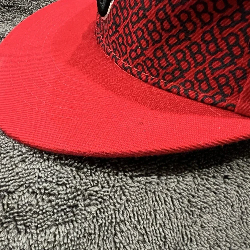 The Unbranded Brand boston red